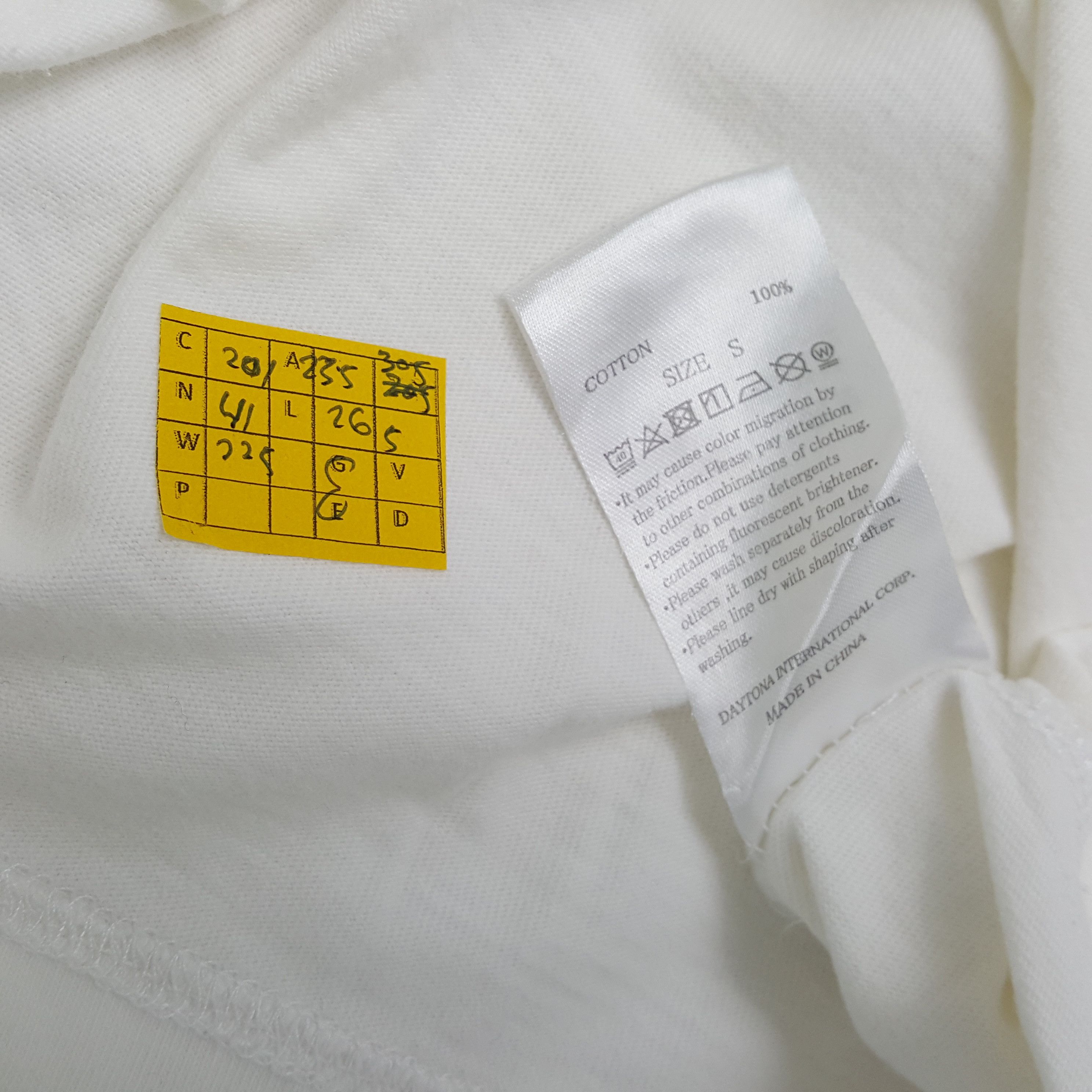 Japanese Brand × Number (N)ine × Vintage Vintage NUMBER (N)INE Japanese Fashion Brand T-Shirts Size US XL / EU 56 / 4 - 5 Thumbnail