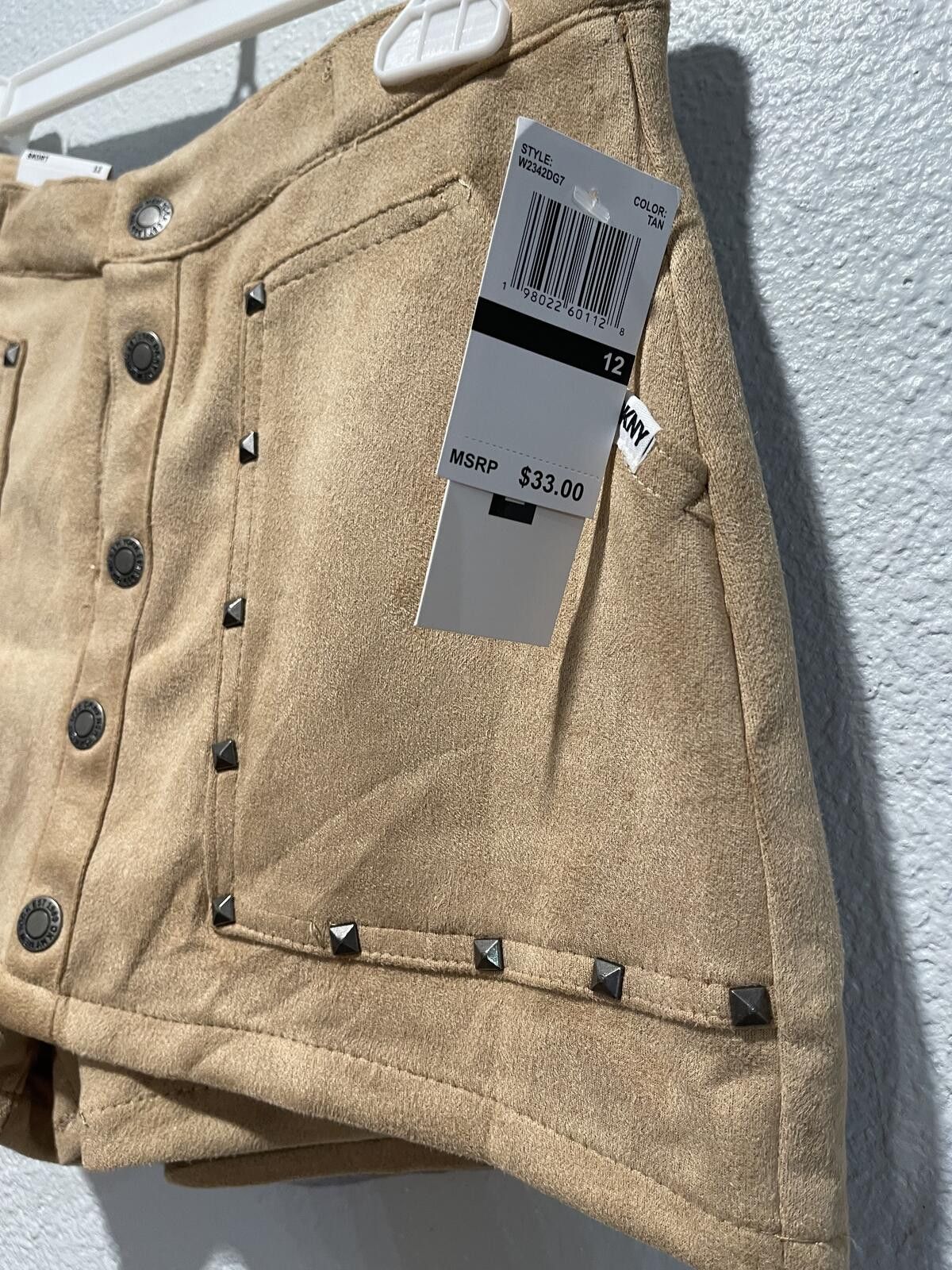DKNY DKNY Beige Studded Button Front Shorts Skirt Size 12 Size 24" / US 00 / IT 34 - 2 Thumbnail