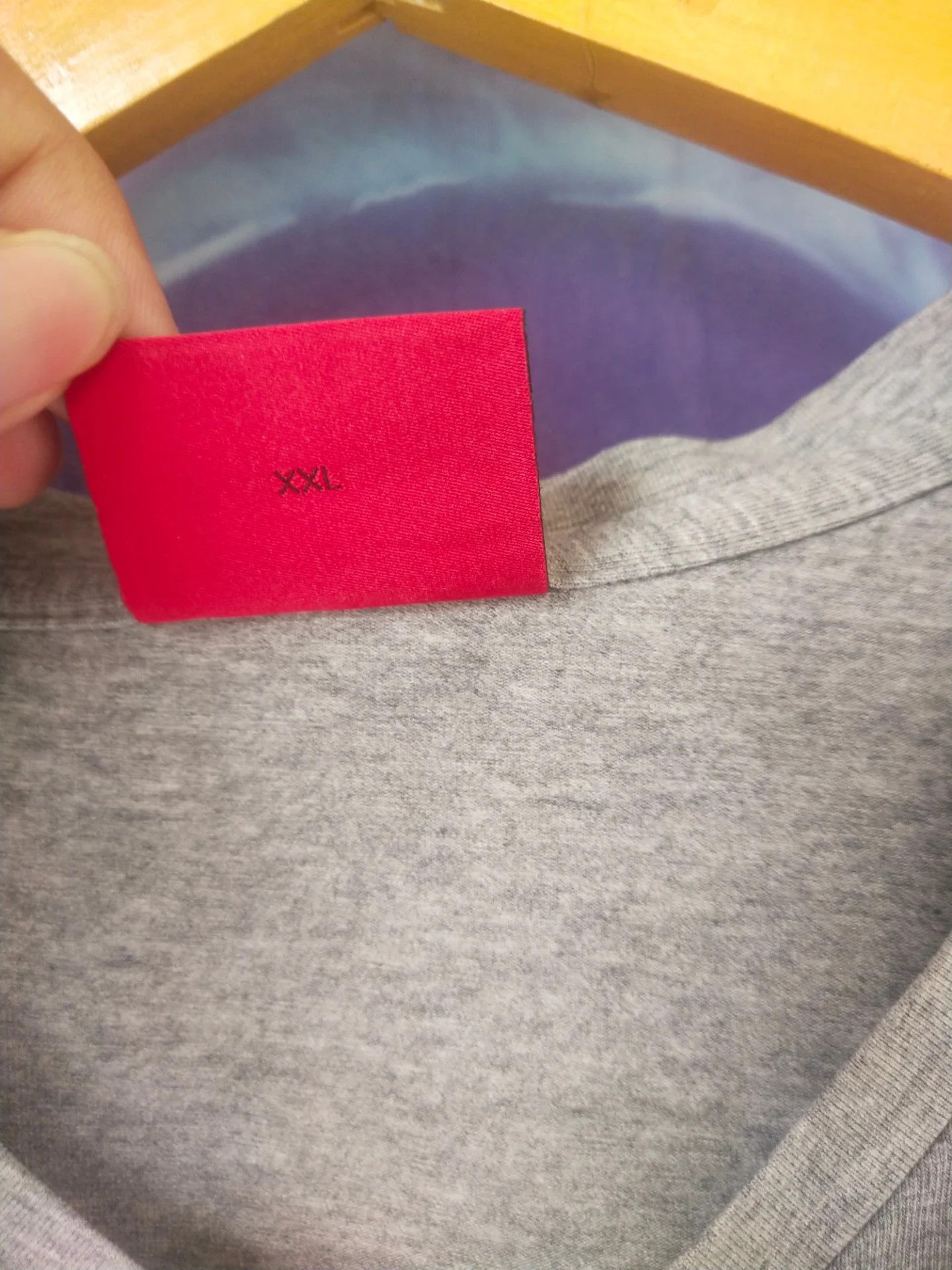 Hugo Boss Hugo Boss Grey Basic V-Neck Tees Size US L / EU 52-54 / 3 - 6 Thumbnail