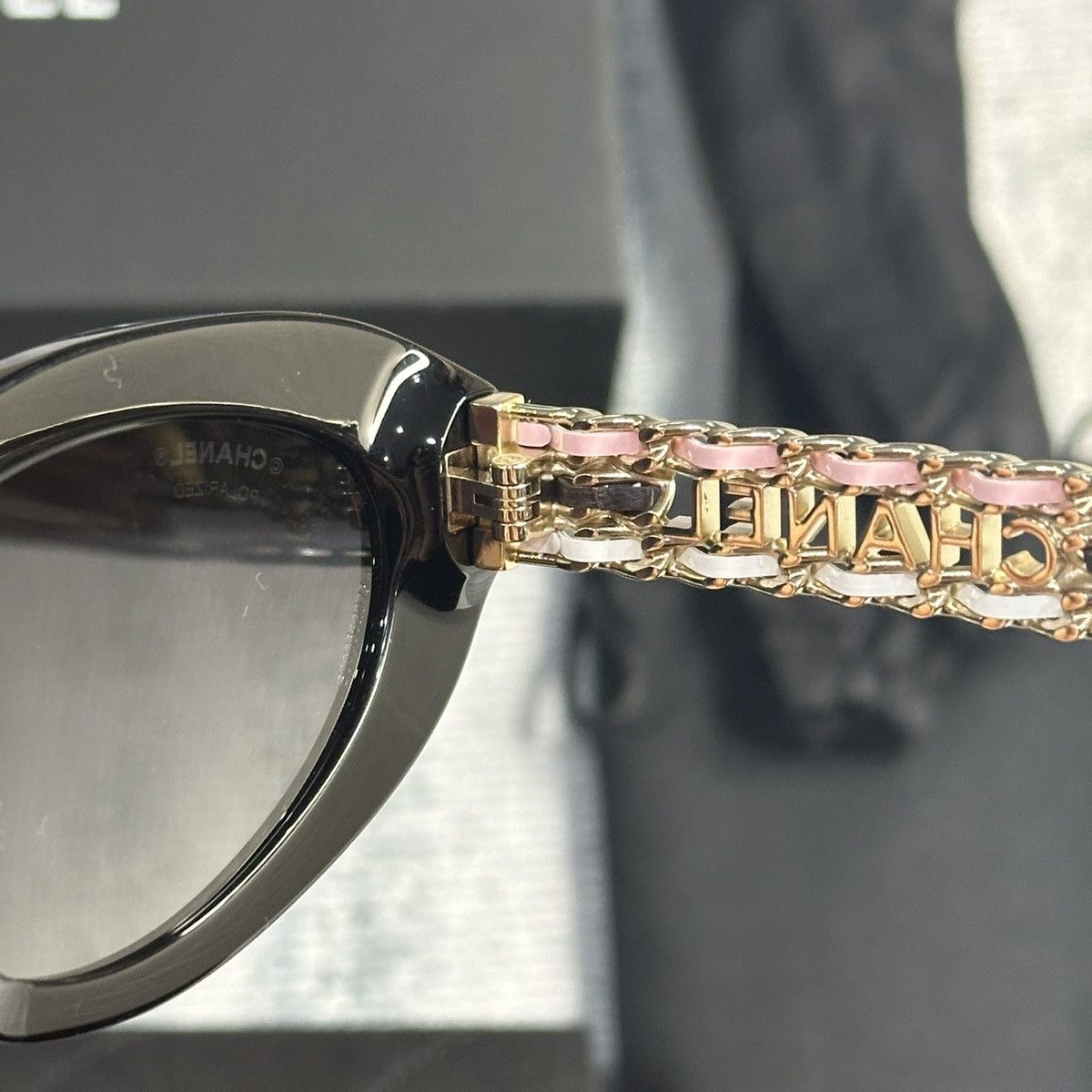 Chanel CHANEL 0CH5538Q C622S8 SUNGLASSES Size ONE SIZE - 9 Thumbnail