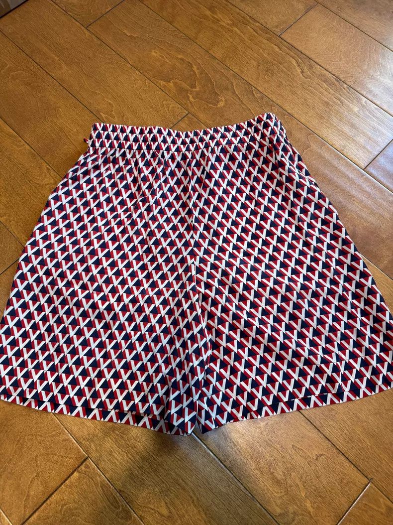 Valentino Valentino Mulberry silk shorts Size 30" / US 8 / IT 44 - 2 Thumbnail