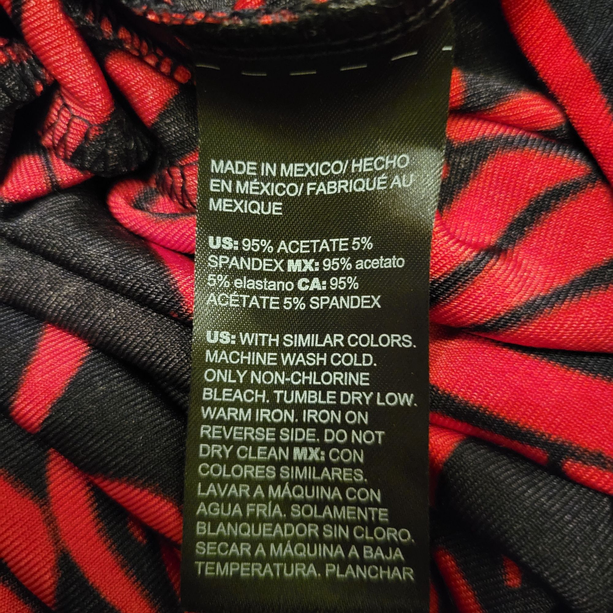 Chicos Chicos 0 Red Black Rose Pattern Long Sleeve A Line Dress 4 6 Size S / US 4 / IT 40 - 5 Thumbnail