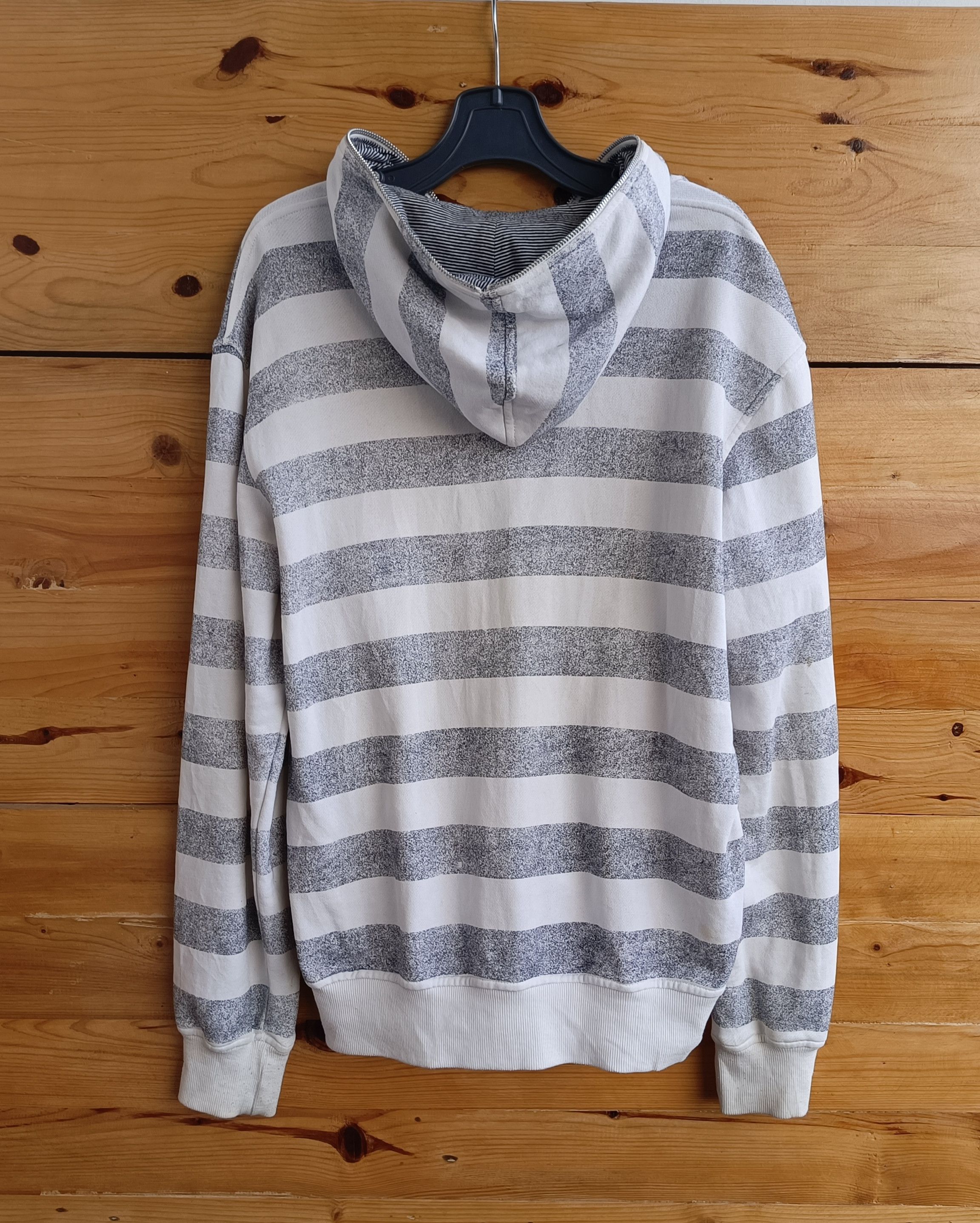 20471120 Y2K Striped hoodie Anime Size US L / EU 52-54 / 3 - 3 Thumbnail