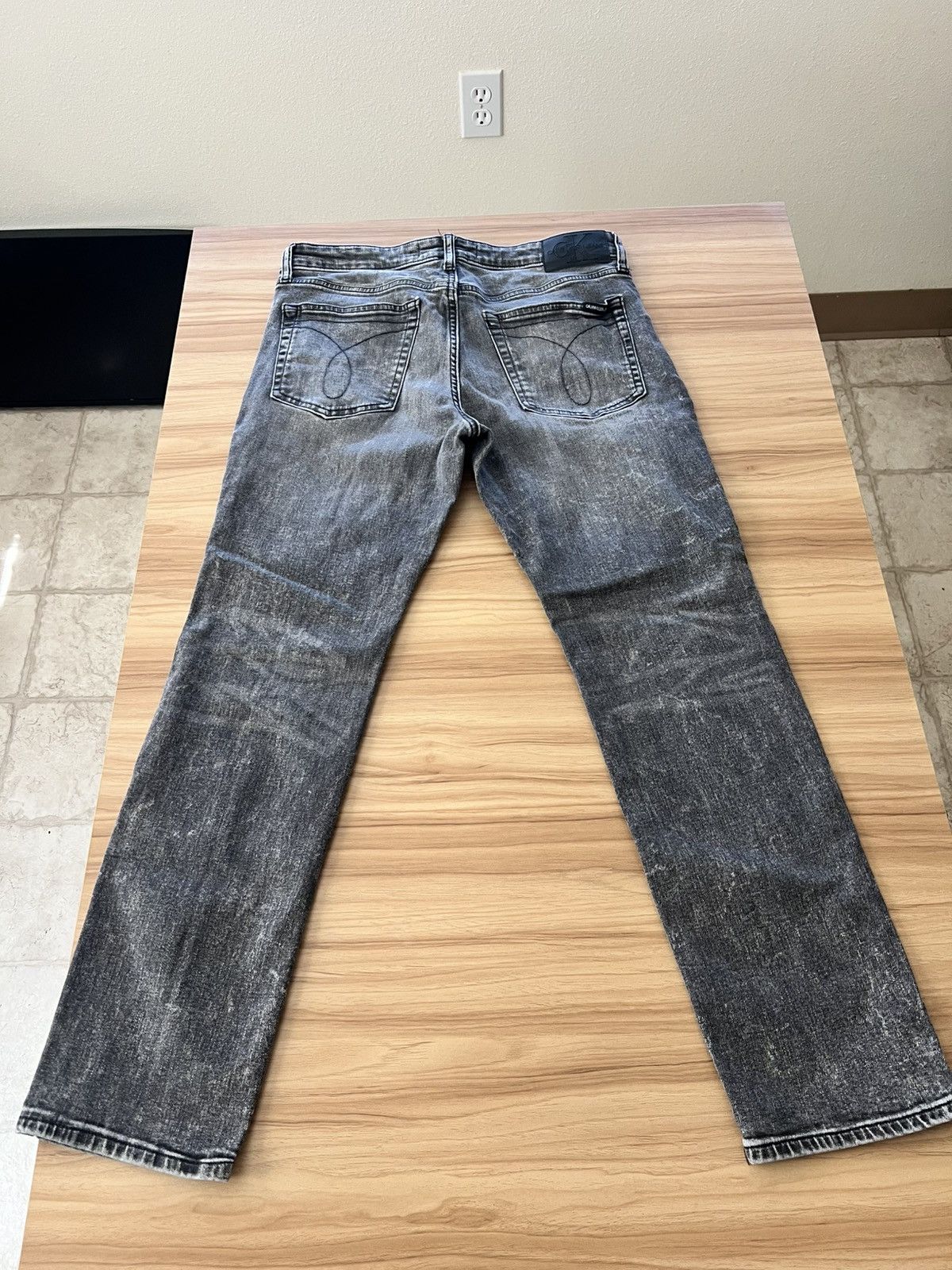 Calvin Klein Calvin Klein Black Denim Jeans 33x30 Size US 33 - 2 Thumbnail