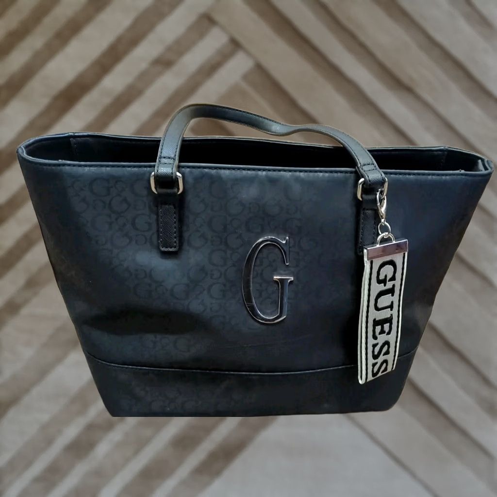 Guess GUESS Plummer Satchel Nylon Bag Purse Black Women Medium Satchel/Top Handle Bag Women's Medium Black Nylon GUESS Plummer" Size ONE SIZE - 1 Thumbnail