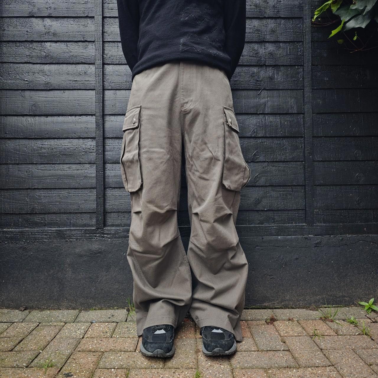 Other Japanese Grey Baggy Multi Pocket Cargo Trousers Size US 32 / EU 48 - 1 Thumbnail