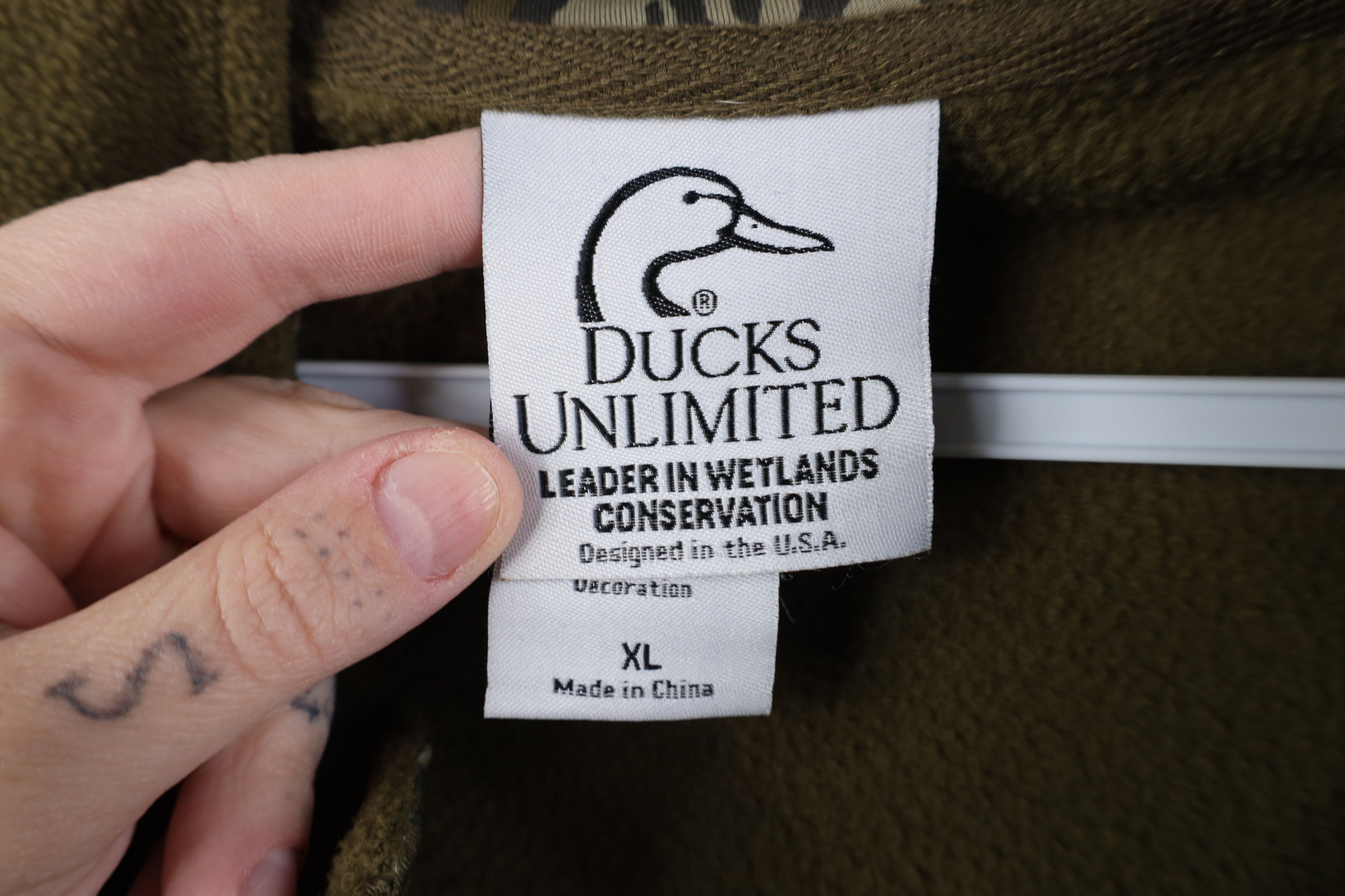 Vintage Vintage Ducks Unlimited Camouflage Full Zip Fleece Jacket Size US XL / EU 56 / 4 - 9 Thumbnail