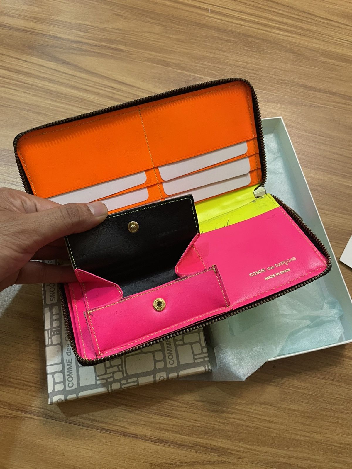 Comme des Garcons SS16 Comme des Garçons ‘Super Fluo’ Leather Long Wallet Size ONE SIZE - 13 Thumbnail