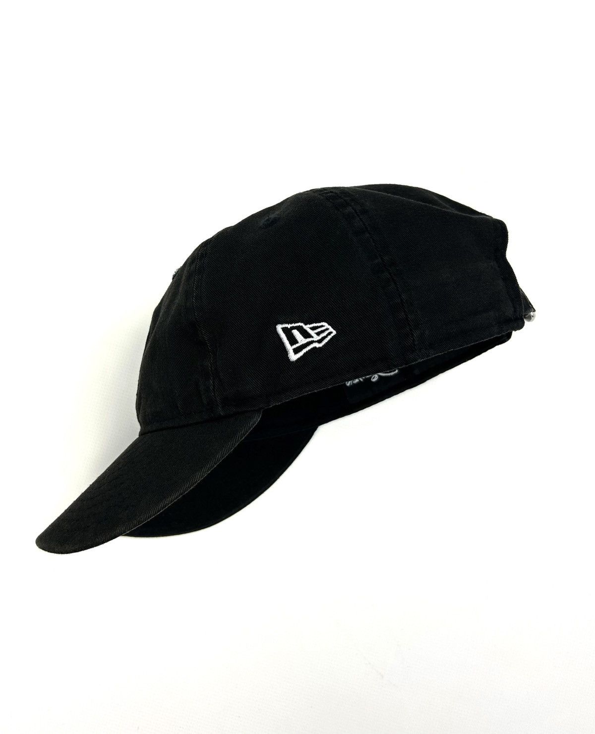 Disney rare Mickey Mouse Vintage New Era x Disney Cap Black Hat Y2K Size ONE SIZE - 5 Thumbnail