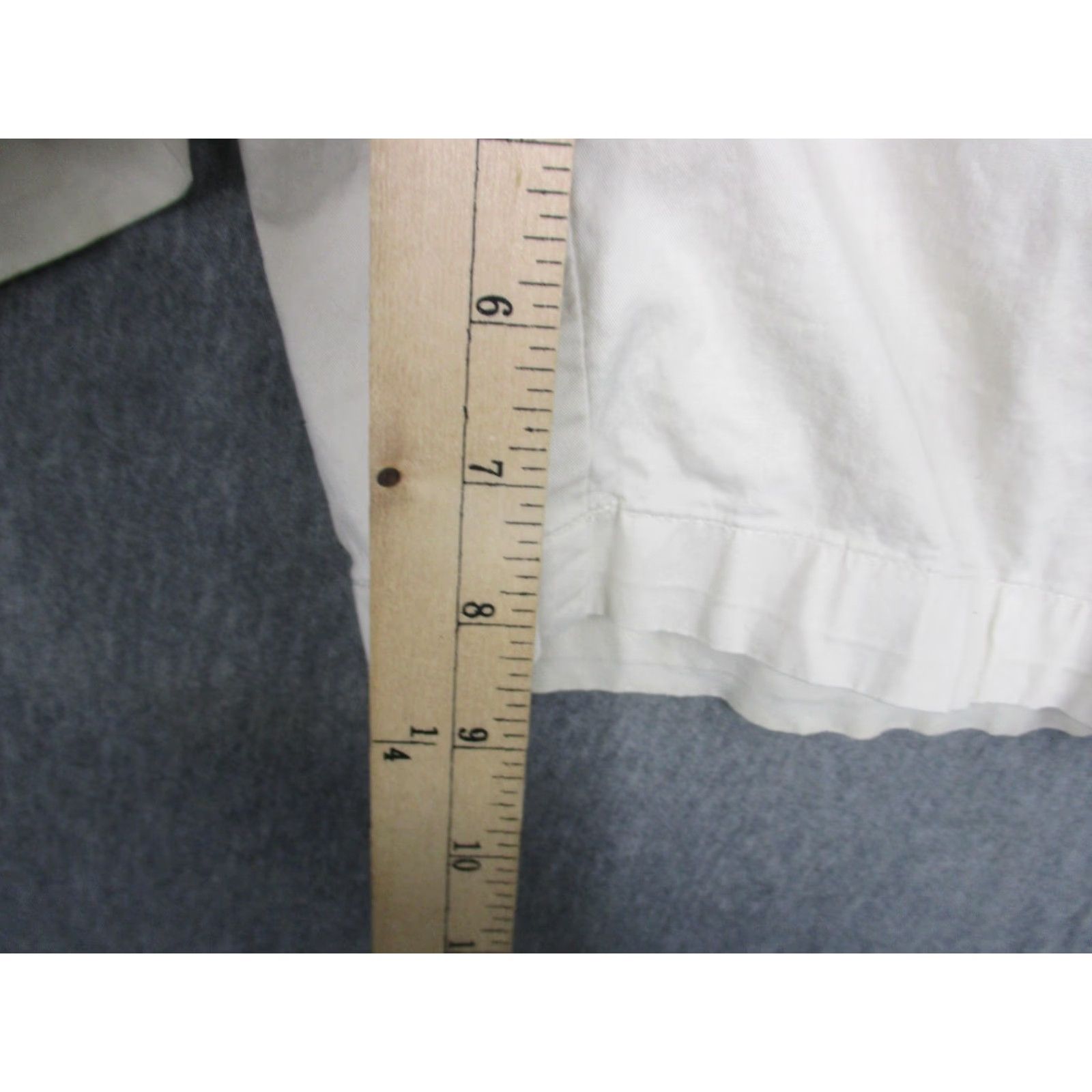 Peter Millar Peter Millar Shorts Mens 36 Khaki Beige Stretch Twill Chino Flat Front Golf Casual Pockets 9 In Inseam Mens Size US 36 / EU 52 - 4 Thumbnail