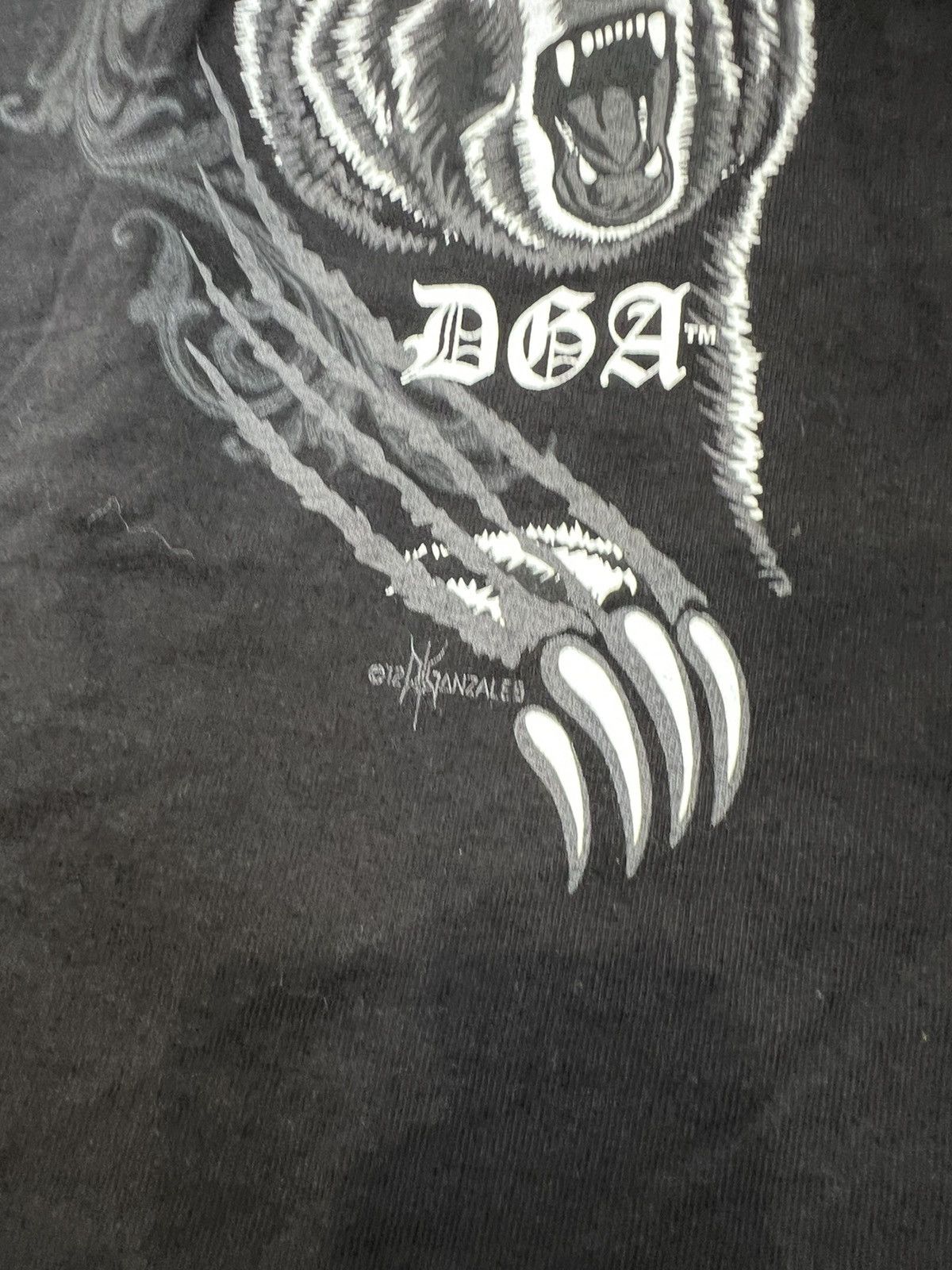 Vintage Y2k dga la viola loca girl tee Size US L / EU 52-54 / 3 - 5 Thumbnail