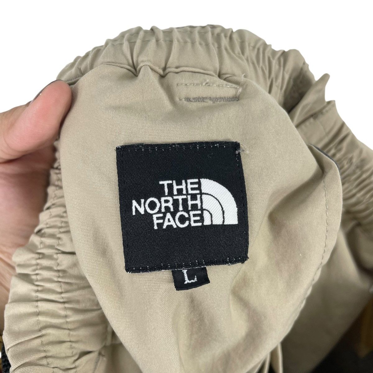 The North Face Vintage The North Face Cargo Pants Size US 34 / EU 50 - 9 Thumbnail