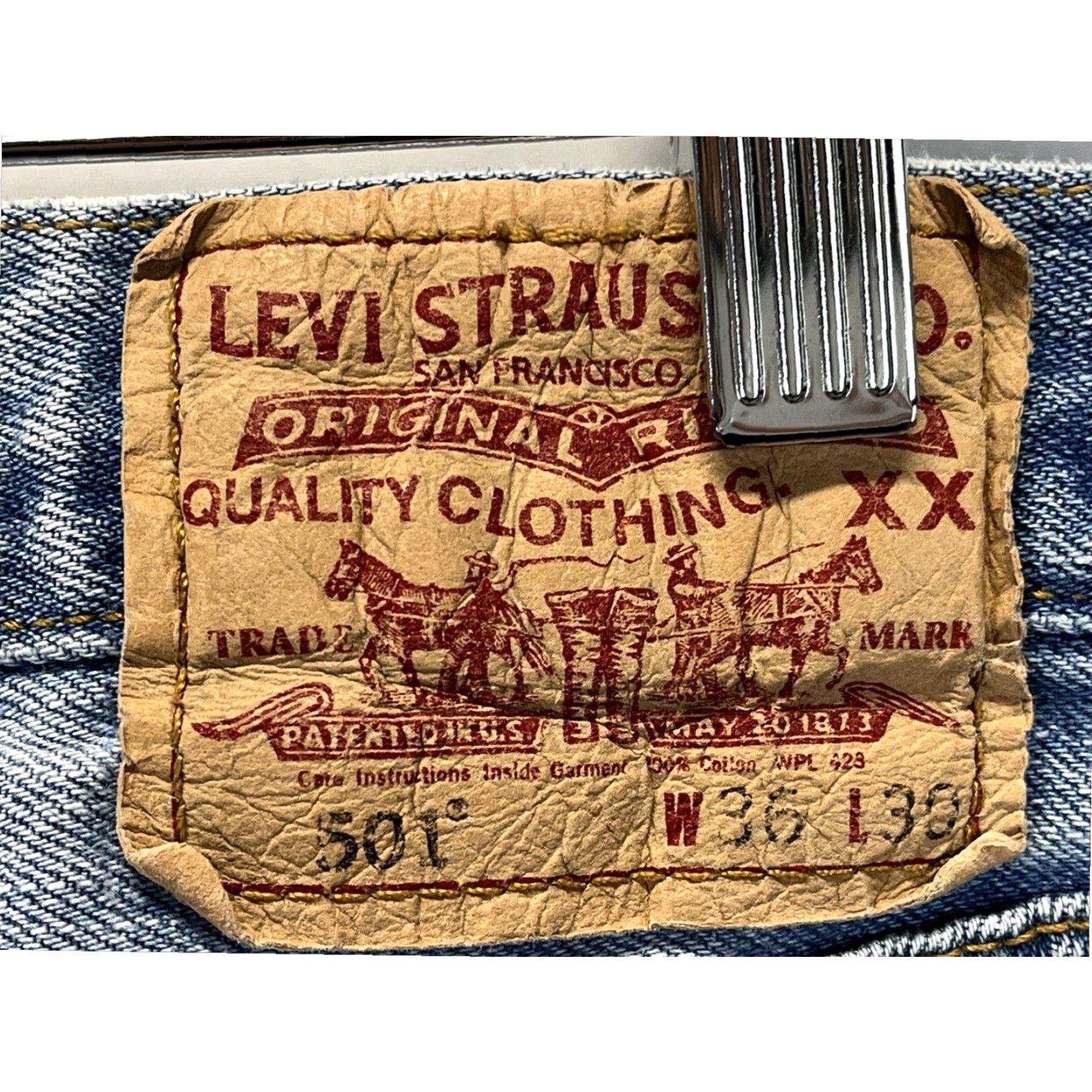 Levi's VINTAGE Levi's 501 Jeans Mens Regular 36 x 30 Straight Red Cotton Size US 36 / EU 52 - 7 Thumbnail