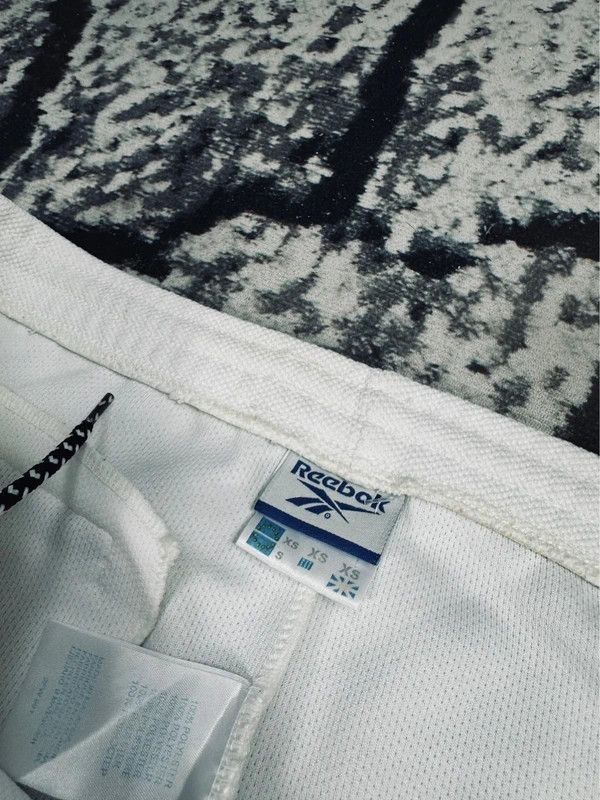 Reebok Vintage Reebok tracksuit white logo XS S Size US 28 / EU 44 - 4 Thumbnail