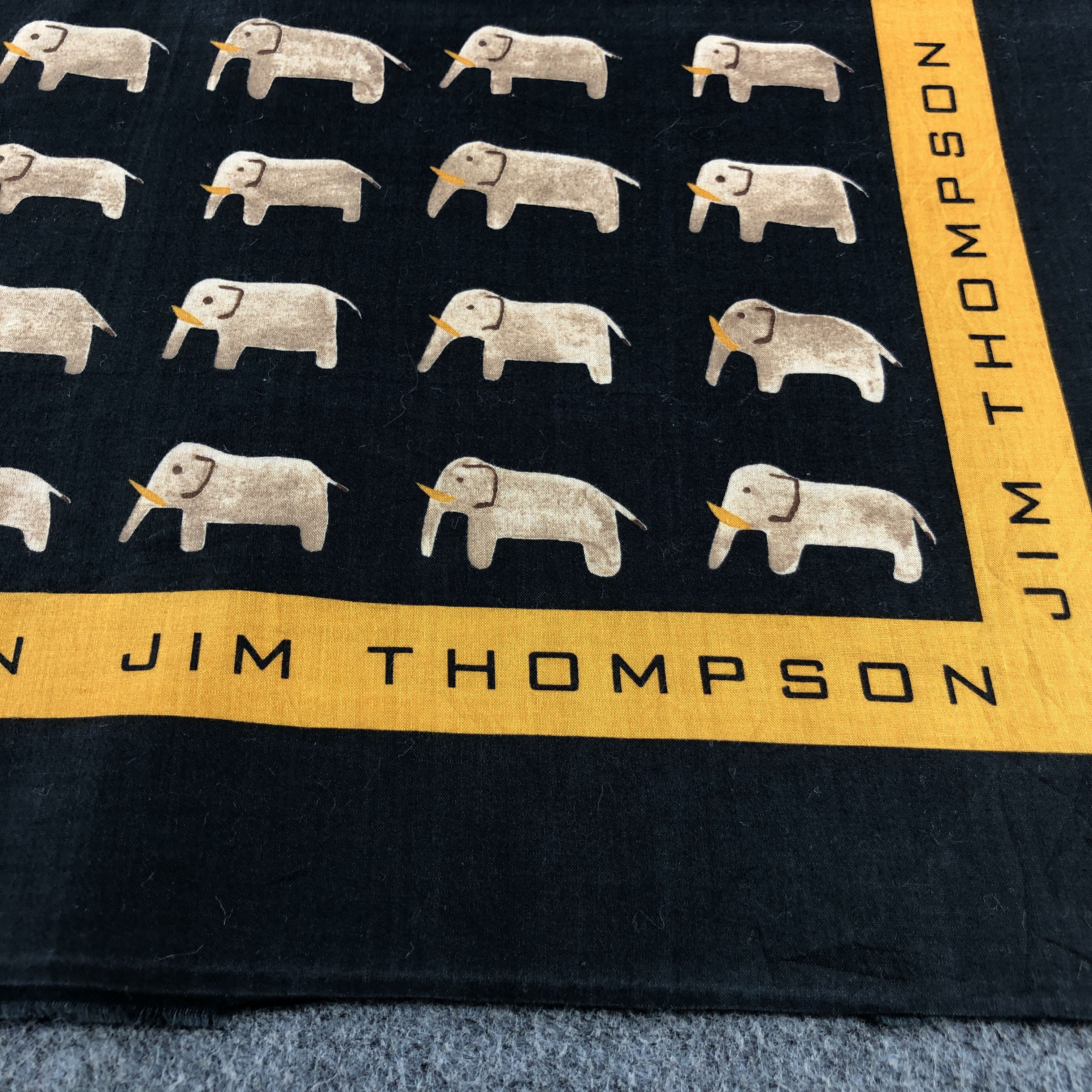 Jim Thompson × Vintage Jim Thompson Elephant Handkerchief Neckerchief Bandana H2757 Size ONE SIZE - 4 Thumbnail