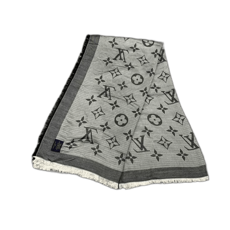 Louis Vuitton Gray Scarf with Louis Vuitton Design Size ONE SIZE - 1 Thumbnail