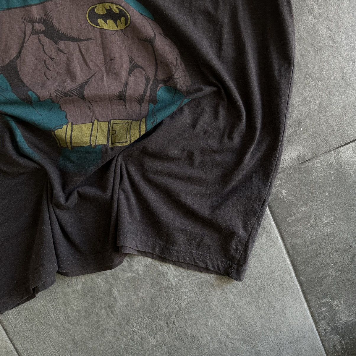 DC Comics × Vintage Vintage DC Comics T-shirts Batman Hero Big Logo Y2K 00s Size US XL / EU 56 / 4 - 9 Thumbnail