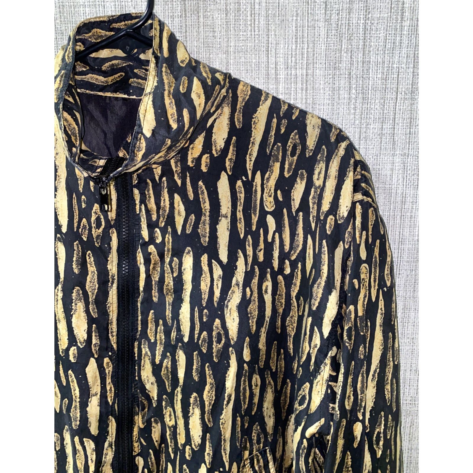Vintage Selene Paris Jacket Silk Full Zip Women Size S Black/Beige, Casual, Silky Zip Front, Women's Fashion, Paris Theme Size S / US 4 / IT 40 - 2 Thumbnail