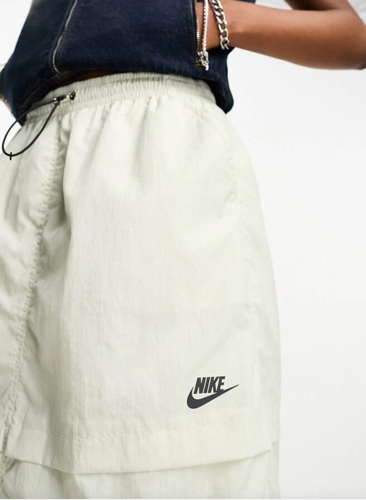 Nike Nike Sport Utility woven cargo maxi skirt SIZE XS BNWT Size 26" / US 2 / IT 38 - 2 Thumbnail