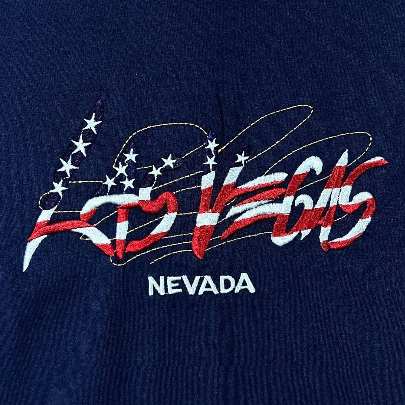 Fruit Of The Loom Fruit of the Loom T-Shirt Las Vegas Nevada Embroidered Souvenir Navy Blue Short Sleeve Large Mens Regular Fit Shirt Mens 70s 80s 00s Size US L / EU 52-54 / 3 - 4 Thumbnail