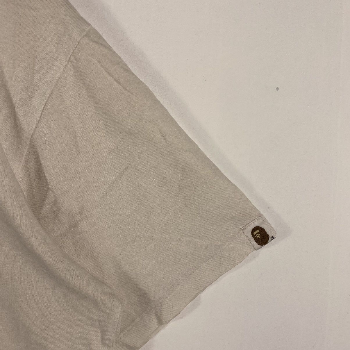 Bape BAPE Logo Graphic Japan Famous Streetwear Tee Shirt Size US L / EU 52-54 / 3 - 3 Thumbnail