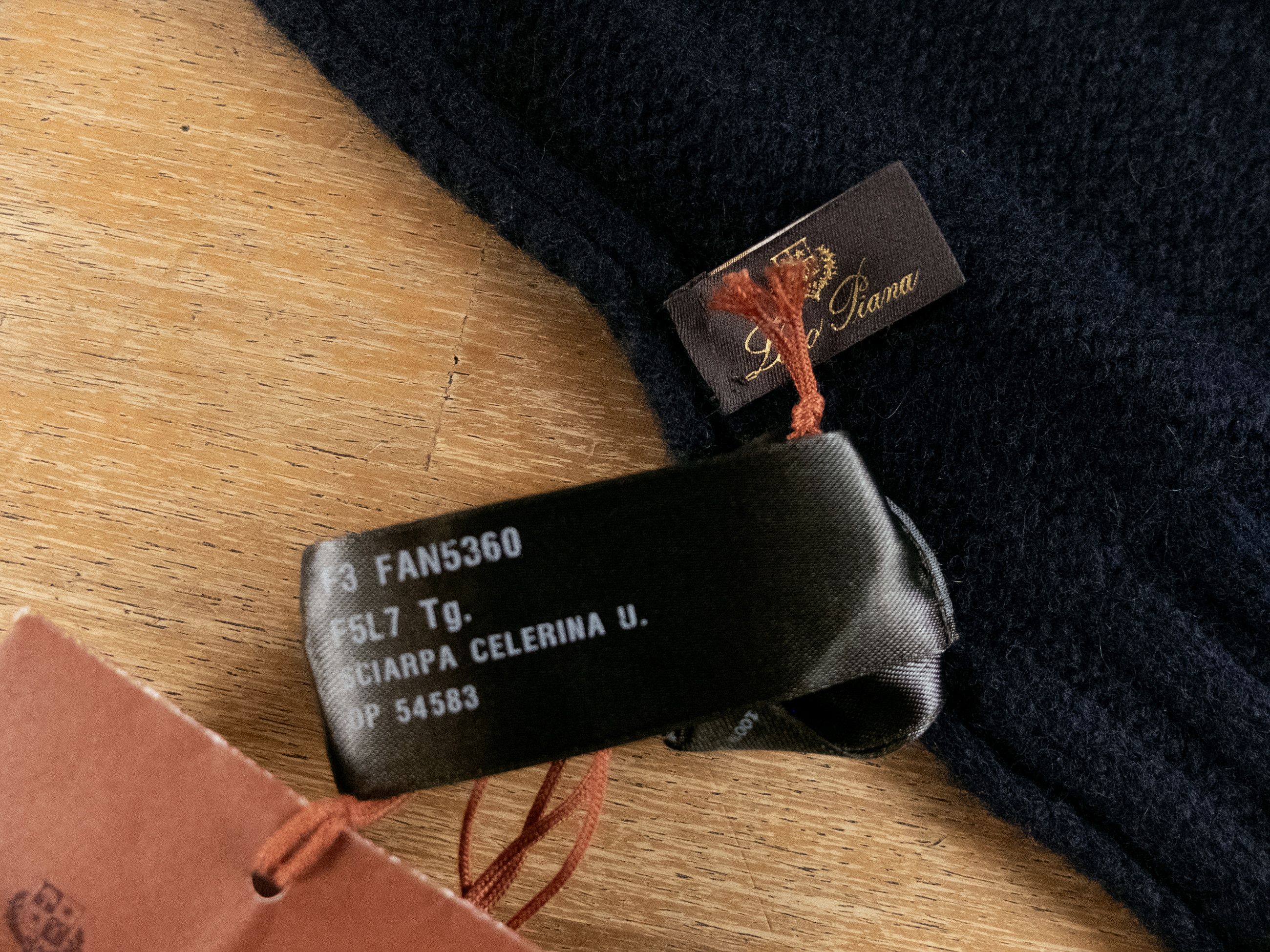 Loro Piana LORO PIANA Cellerina dark navy blue cashmere scarf knitted Size ONE SIZE - 7 Thumbnail