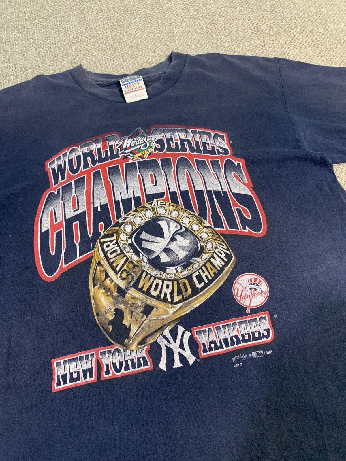 MLB × New York Yankees × Vintage Vintage World Series Champions New York Yankees 90s T shirt Size US L / EU 52-54 / 3 - 2 Thumbnail