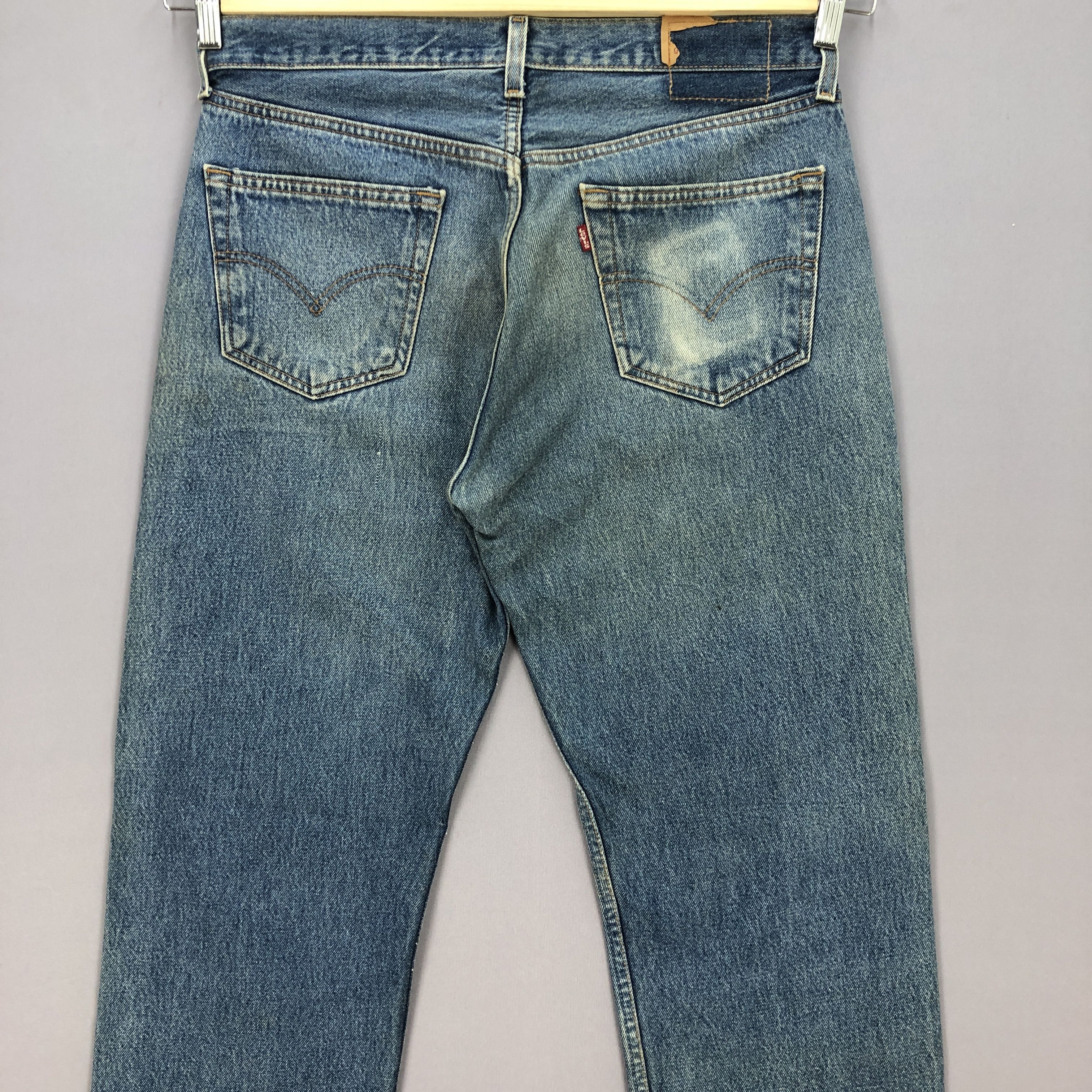 Levi's Vintage Levi's 501 Distressed Jeans Levis Light Wash Denim Size US 32 / EU 48 - 4 Thumbnail
