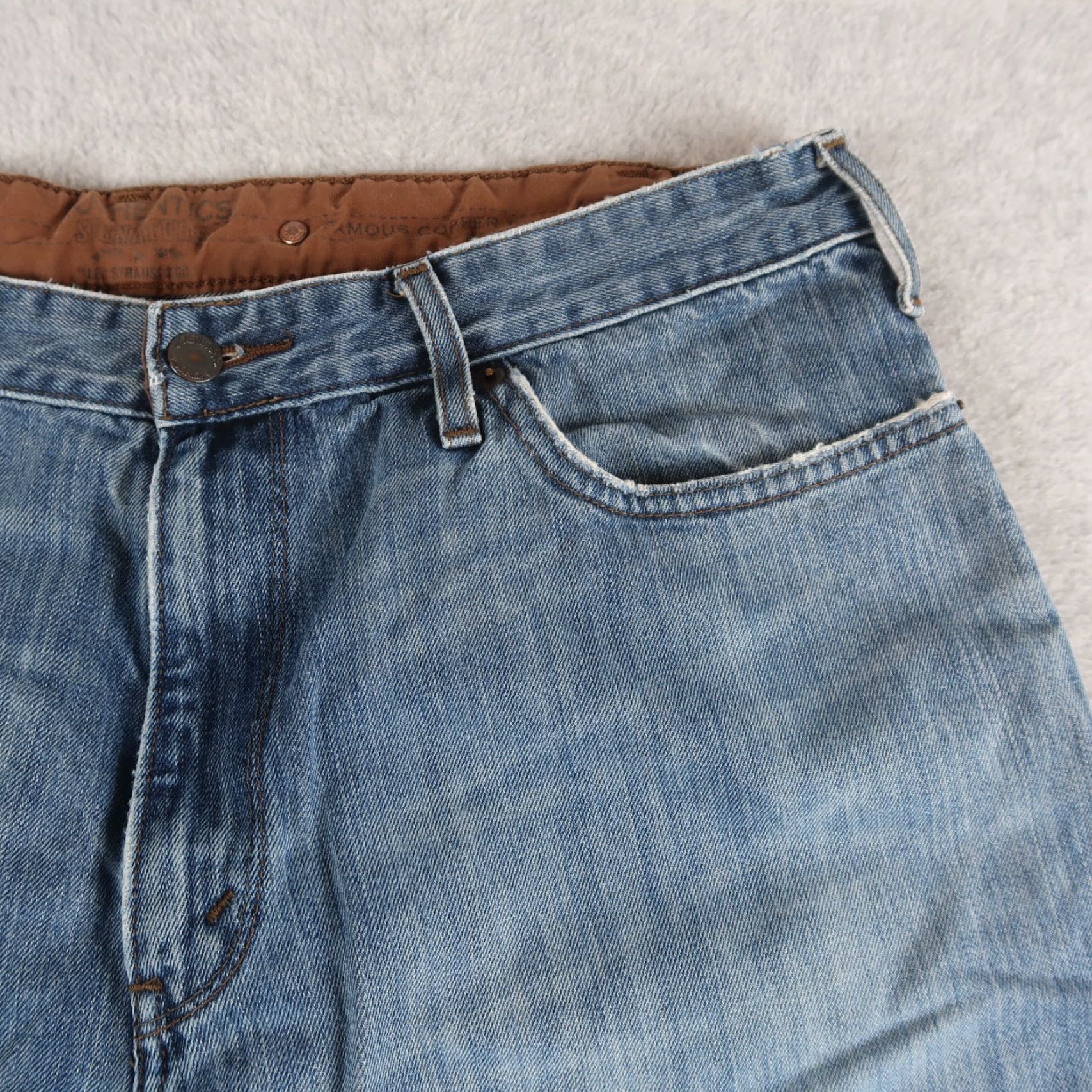Levi's Vintage Levi's Jeans Mens 38x32 Blue Cotton Denim Low Bootcut Regular 5-Pocket City Retro Mens Size US 38 / EU 54 - 3 Thumbnail
