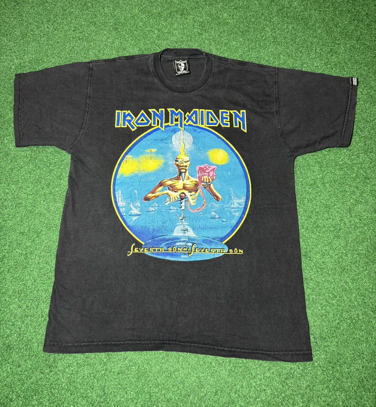 Band Tees × Vintage Vtg Y2K Iron Maiden Seventh Son Of A Seventh Son T Shirt Size US L / EU 52-54 / 3 - 1 Thumbnail