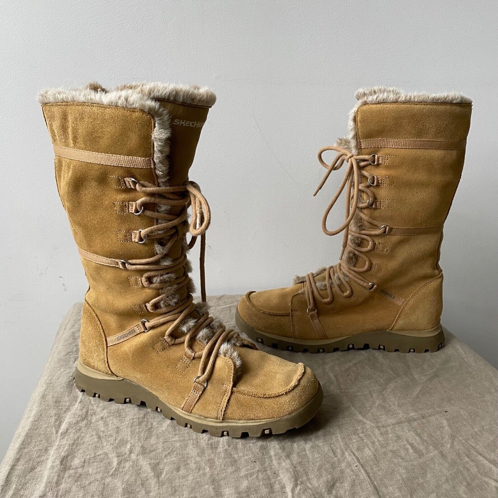 Skechers Y2K Suede Chukka Top Sider Knee Snow Boots 8520AC