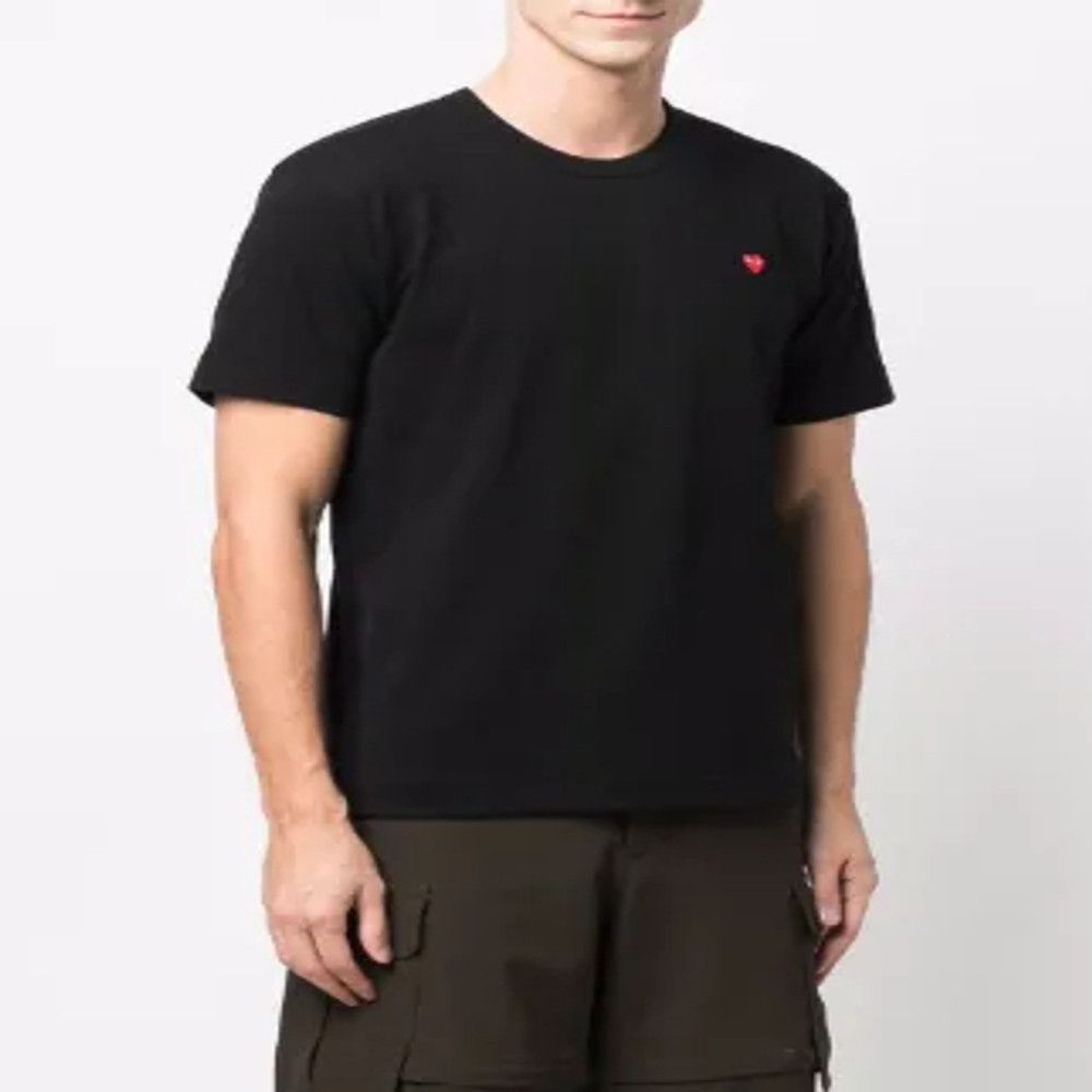 Comme des Garcons Comme Des Garçons PLAY Heart Patch T-Shirt Size US M / EU 48-50 / 2 - 3 Thumbnail