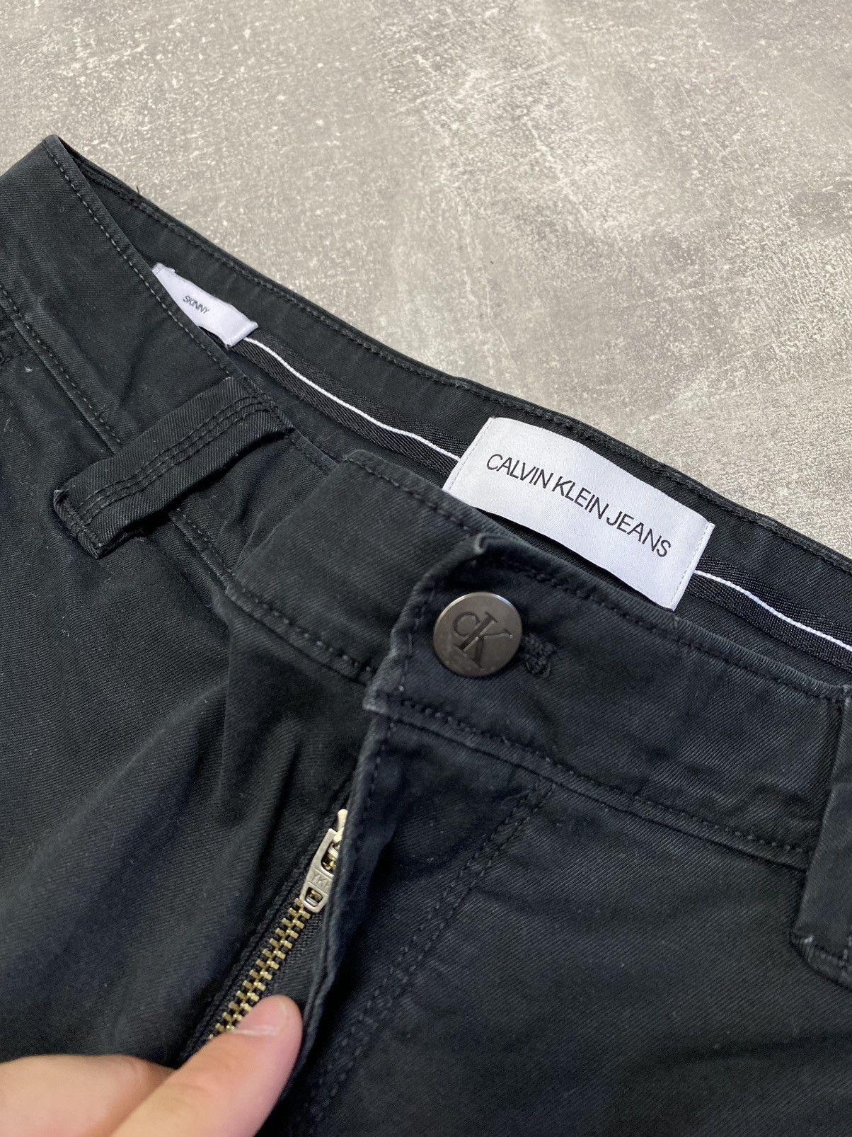 Calvin Klein × Japanese Brand × Vintage Cargo Calvin Klein Pants Pockets Trousers Black Size US 31 - 15 Thumbnail