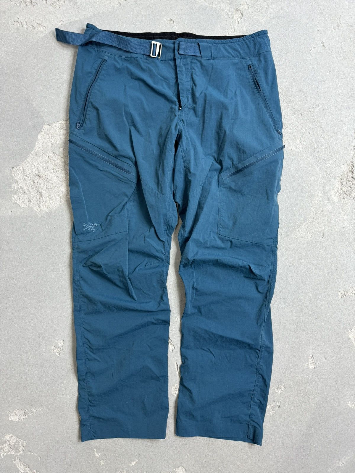 Arc'teryx Arc’teryx Blue Nylon Hikking Pants Size US 36 / EU 52 - 1 Thumbnail