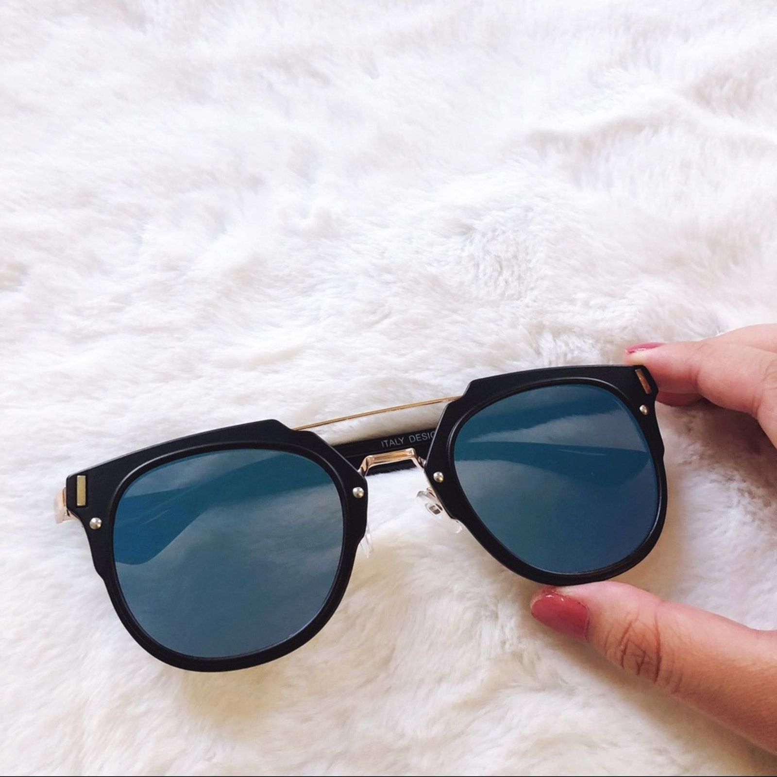 Other Taylor Blue & Black Brow Bar Sunglasses Size ONE SIZE - 3 Thumbnail