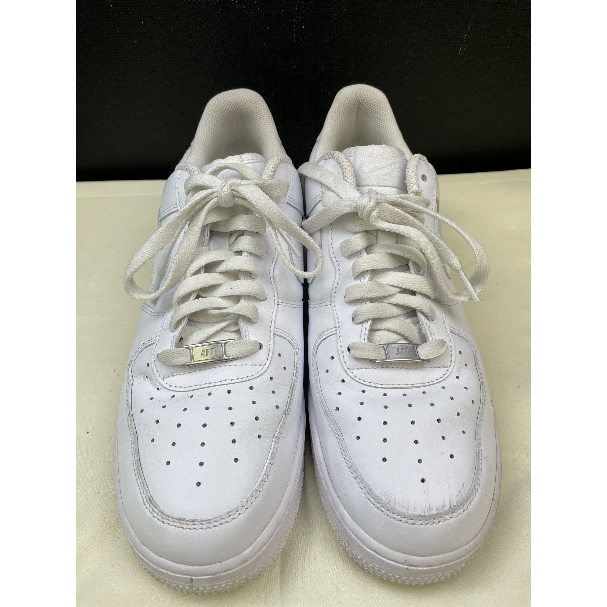 Nike Nike Men's White Air Force 1 Low Top sneakers Shoes Size 12 Size US 12 / EU 45 - 1 Thumbnail