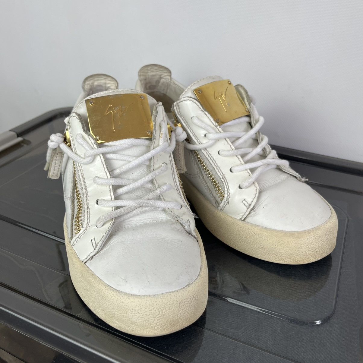 Giuseppe Zanotti Womens White And Gold Giuseppe Zanotti Shoes Size 37 Size US 7 / IT 37 - 1 Thumbnail