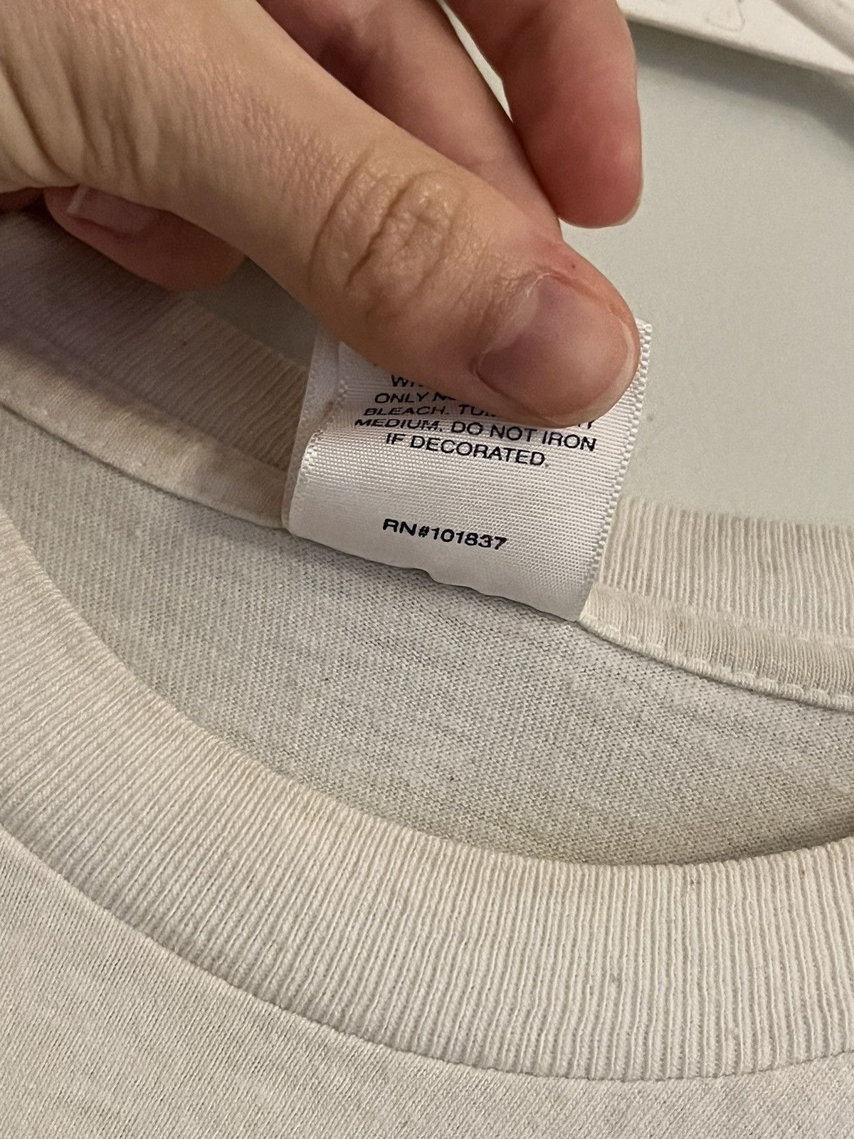 Supreme SUPREME Venus T White Size US M / EU 48-50 / 2 - 3 Thumbnail
