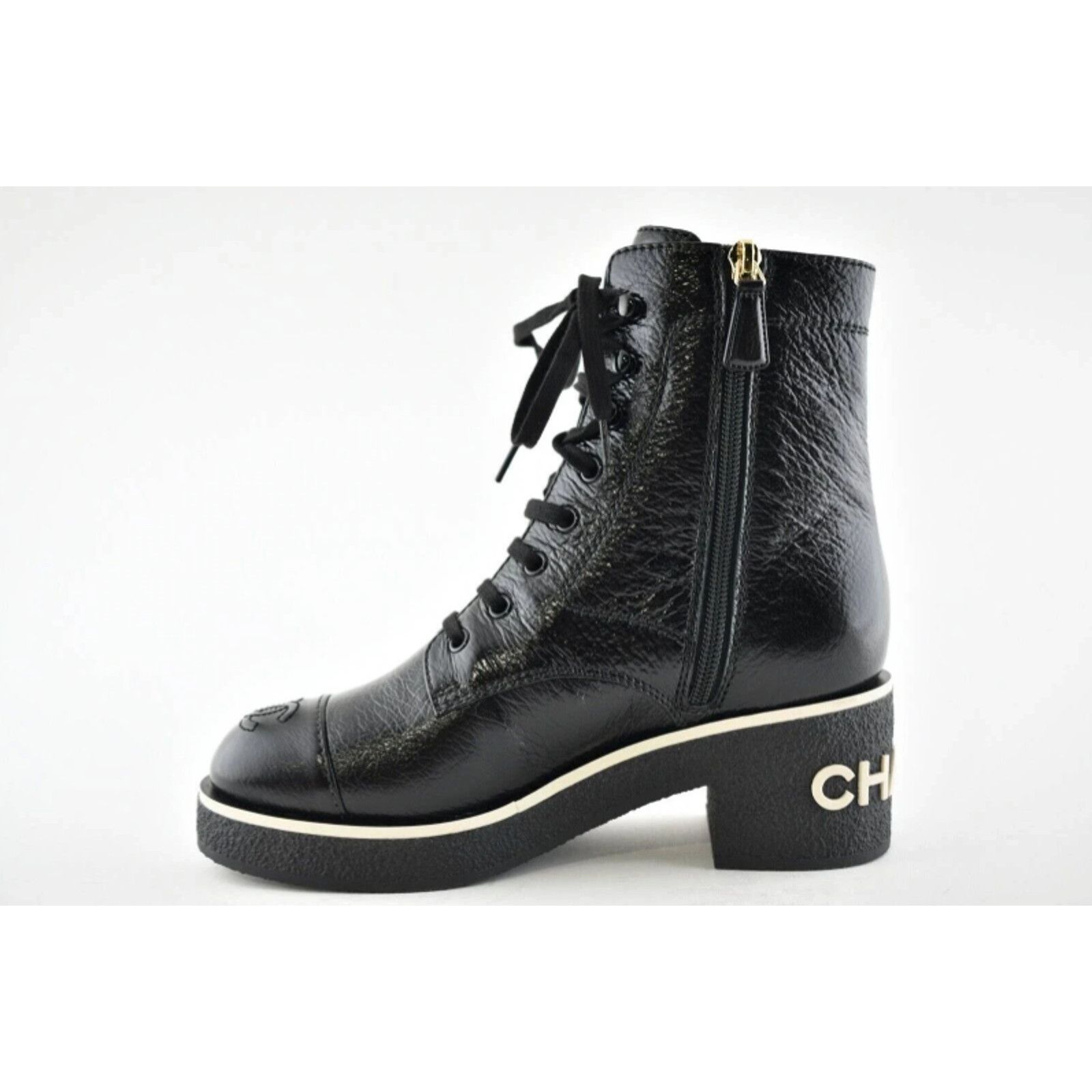 Chanel Chanel 21C Black Patent White Logo Combat Lace Up Tie Size US 10 / IT 40 - 8 Thumbnail