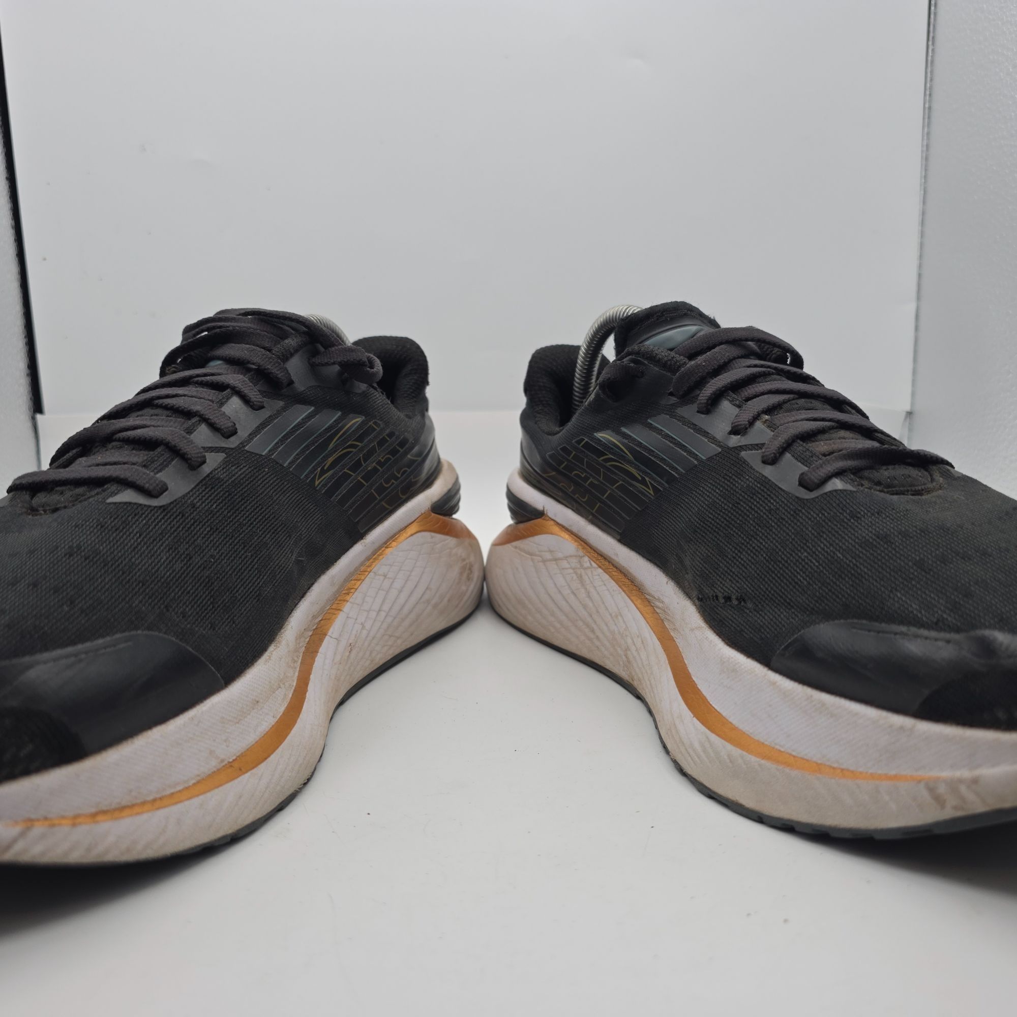 Saucony Saucony Endorphin Shift 3 Mens Size 9.5 Black Goldstruck Sho Size US 9.5 / EU 42-43 - 2 Thumbnail
