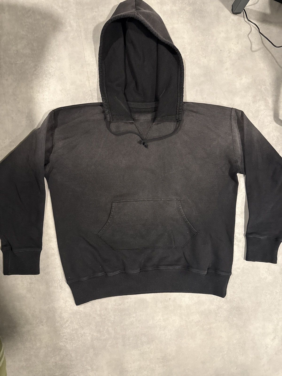 Other Hidden Rivet Attached Size US L / EU 52-54 / 3 - 1 Thumbnail