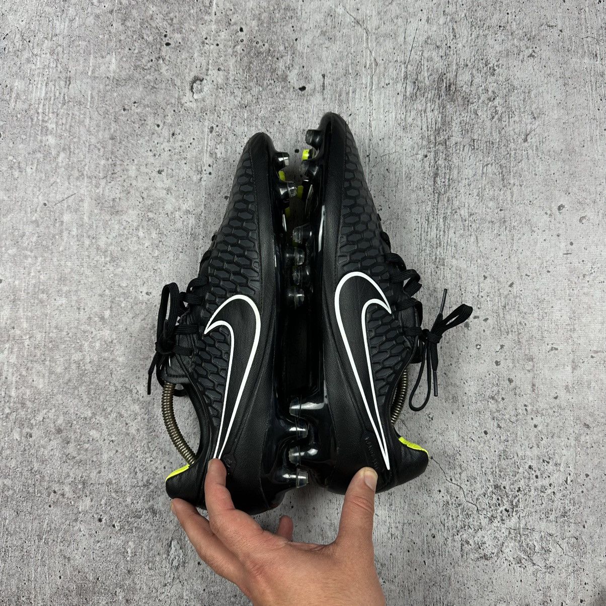 Nike 2014 Nike Magista Orden FG 651329-017 Black Soccer Shoes Size US 12 / EU 45 - 11 Thumbnail
