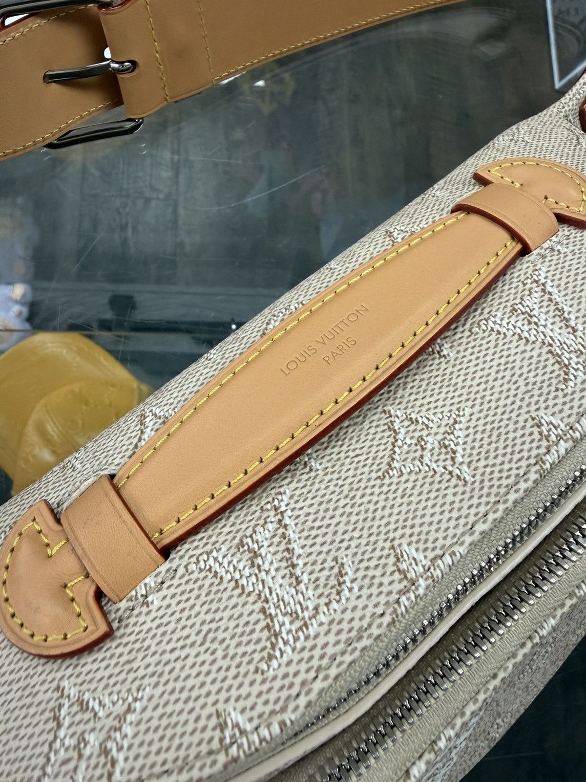 Louis Vuitton LV Rush Bumbag Heritage M27152 Size ONE SIZE - 12 Thumbnail