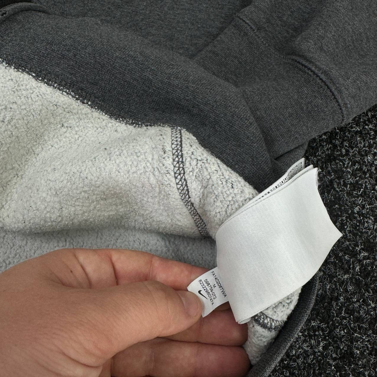 Nike Nike zip hoodie vintage mini pocket techwear gorpcore style Size US M / EU 48-50 / 2 - 6 Thumbnail