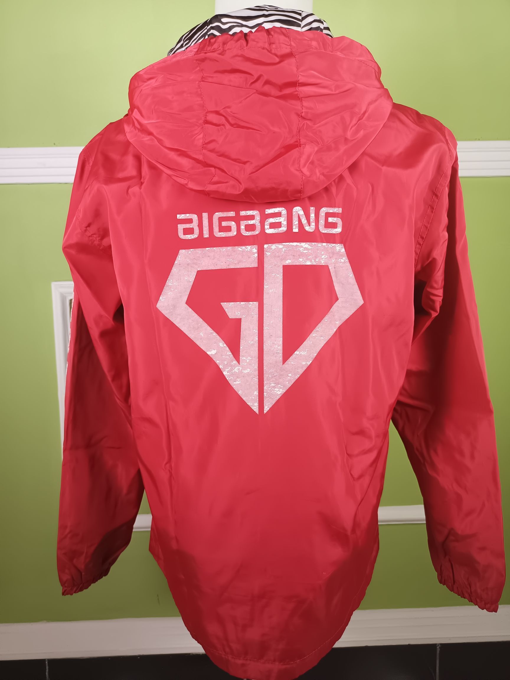 Japanese Brand BIGBANG Reversible Animal Print Wind breaker Zip Hoodie Size US L / EU 52-54 / 3 - 6 Thumbnail