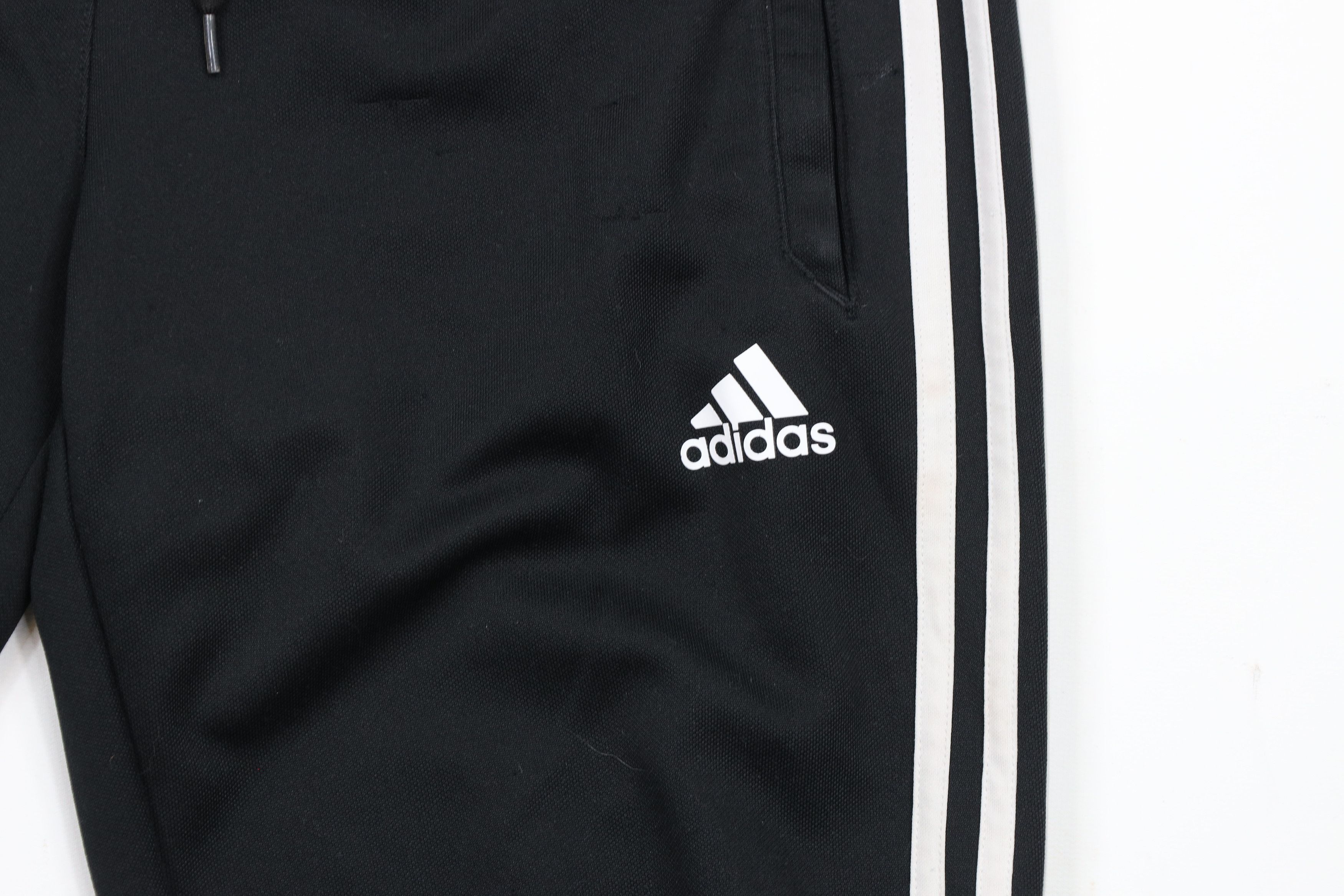 Adidas × Vintage Vintage Adidas Tapered Leg Soccer Warm Up Pants Black Size US 34 / EU 50 - 5 Thumbnail