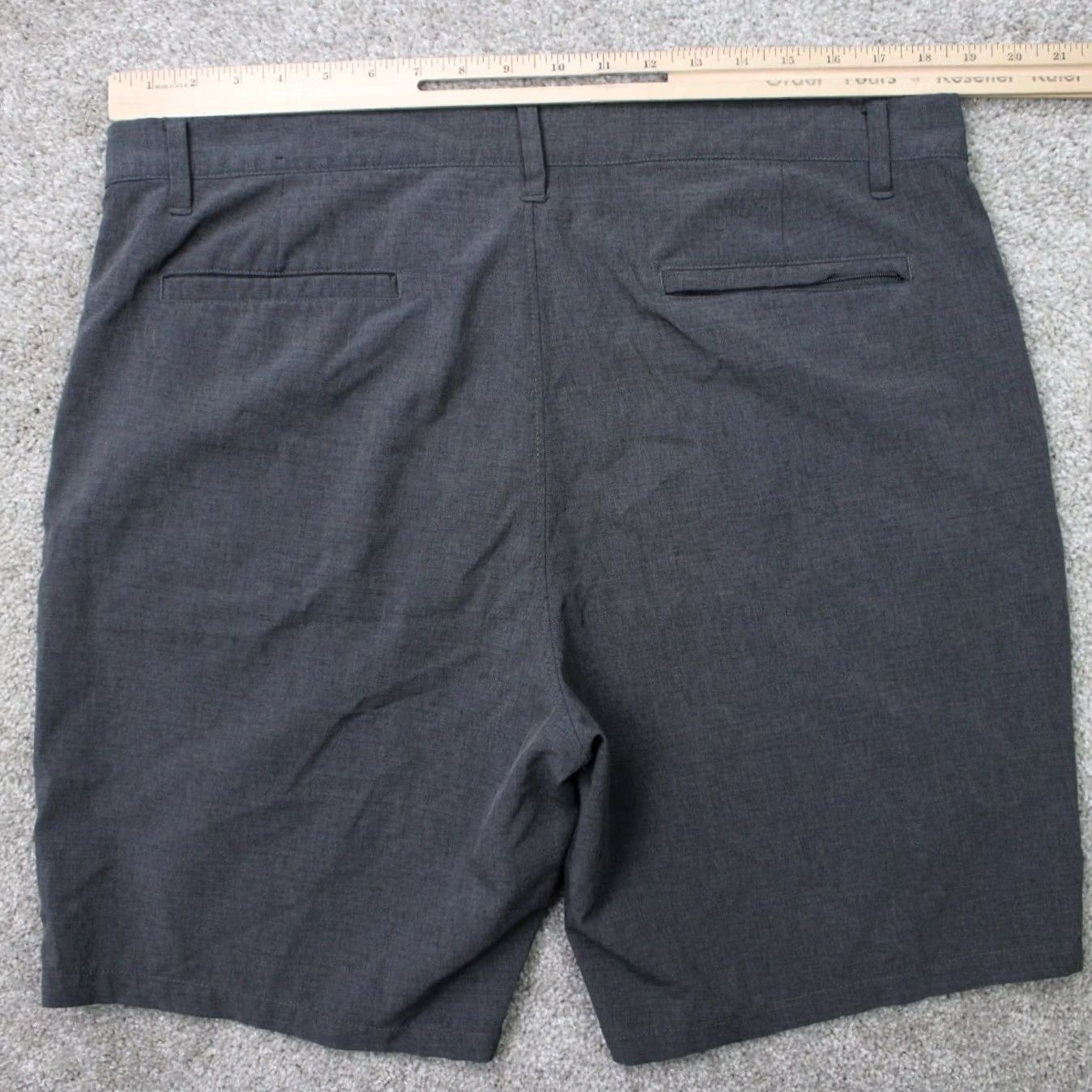 Vintage 14th & Union Mens 38 Gray Polyester Stretch Performance Shorts 9" Inseam Size US 38 / EU 54 - 6 Thumbnail