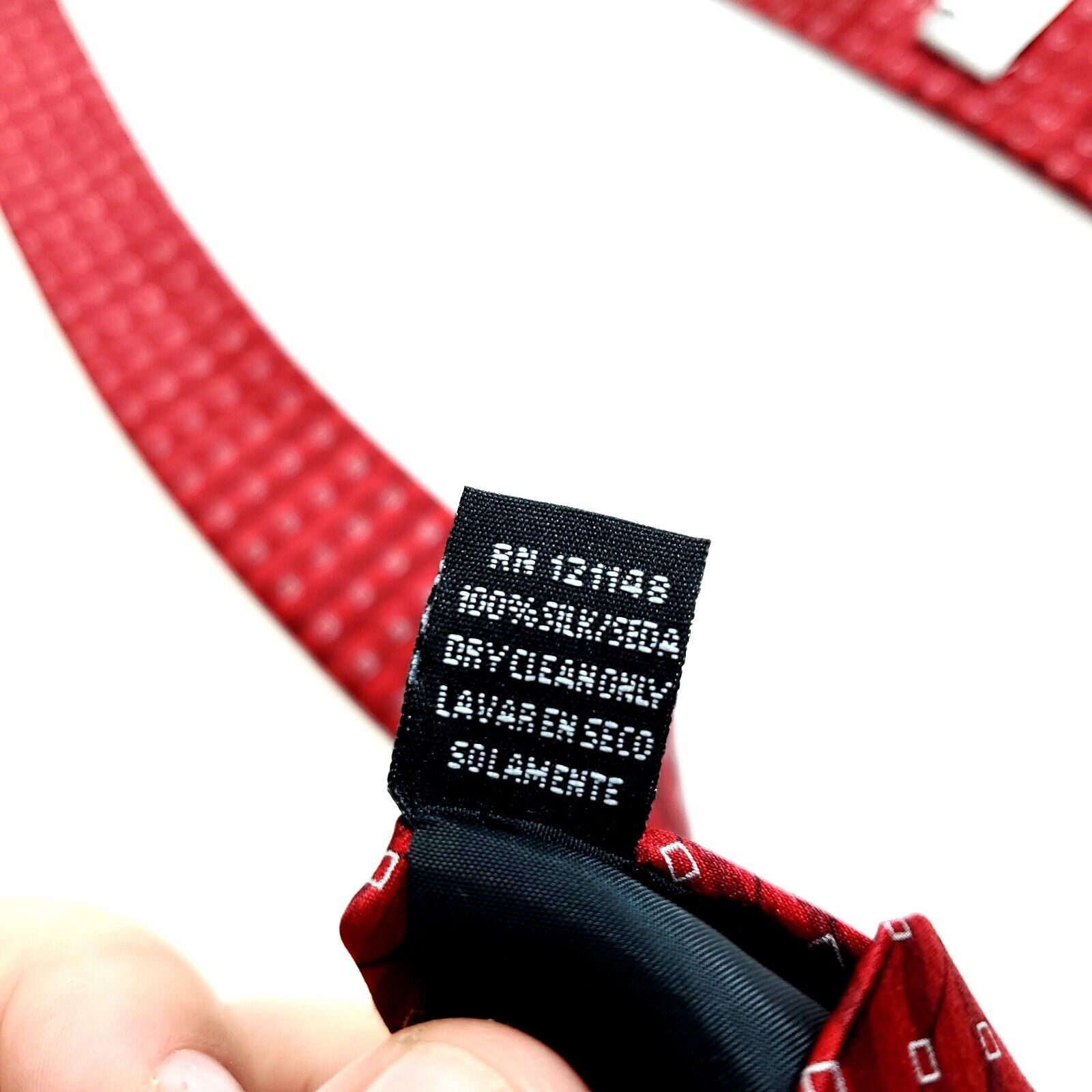 Arrow Arrow Red Geometric Print Silk Tie Tags Ripped Size ONE SIZE - 5 Thumbnail