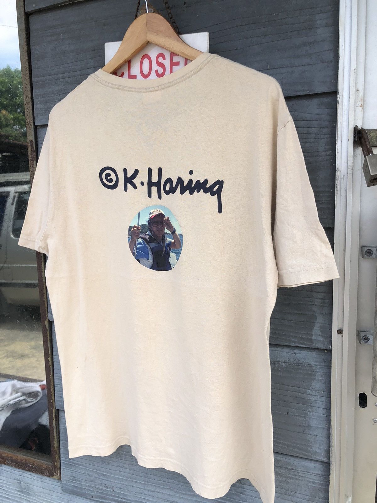 Japanese Brand × Keith Haring × Vintage Vintage Y2K Keith Haring X Uniqlo Skateboarding Backhit Tee Size US L / EU 52-54 / 3 - 11 Thumbnail