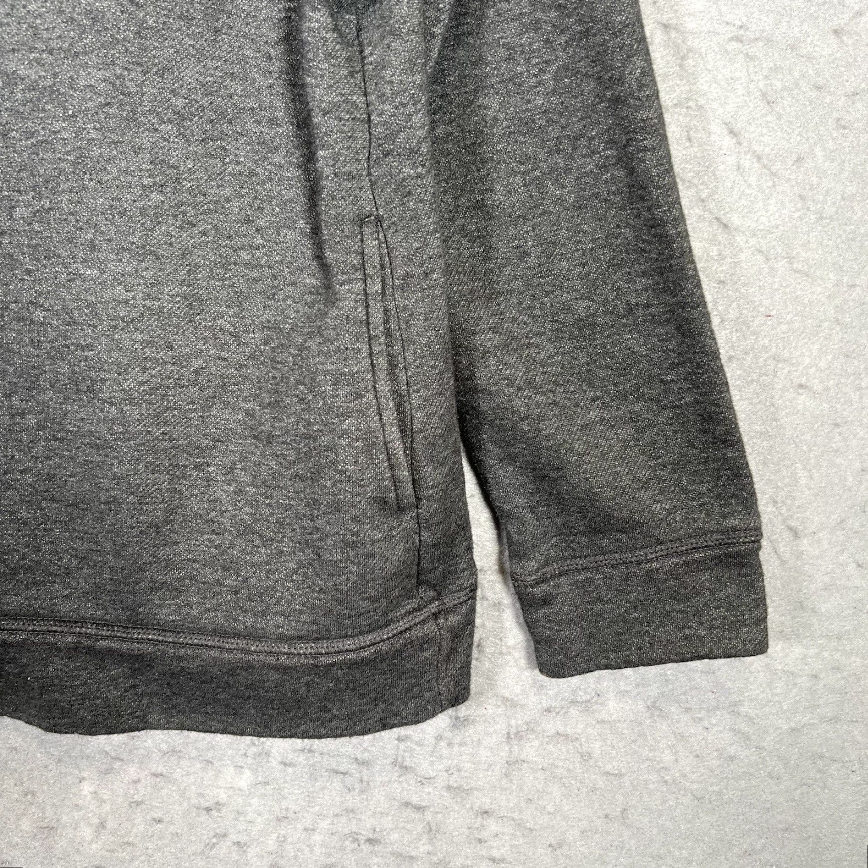 Vintage St. John's Bay Hoodie Full Zip Womens Large Gray Black Shirt Zip Adult Womens Large Gray St. John's Bay Hoodie Womens L Gray Black 90s? Size L / US 10 / IT 46 - 4 Thumbnail